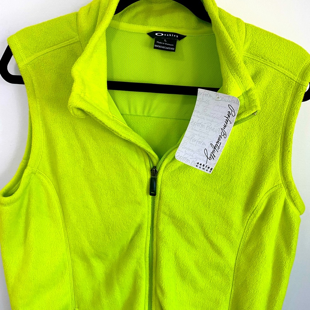 Oakley Warm It Up Vest -Large - Picture 8 of 11